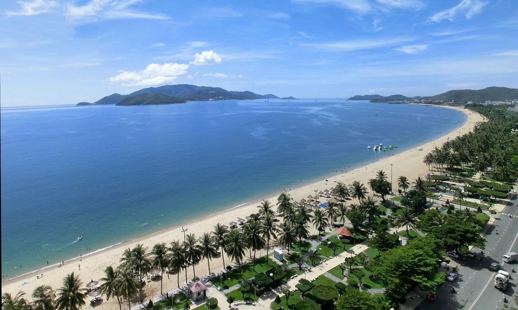 Bãi biển Nha Trang (Khánh Hòa). Ảnh: Internet