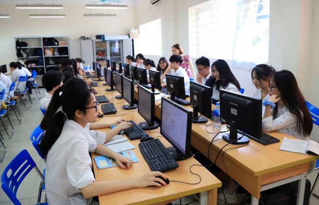 Ứng dụng công nghệ hỗ trợ học tập. Ảnh: Internet