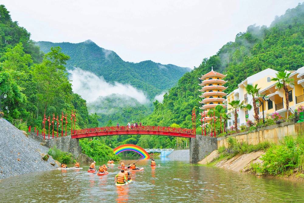 Cổng Trời Đông Giang (Quảng Nam). Ảnh: Internet
