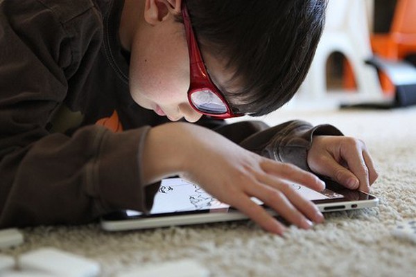 Học online đem lại sự tiện lợi và phát triển tư duy. Ảnh: Internet