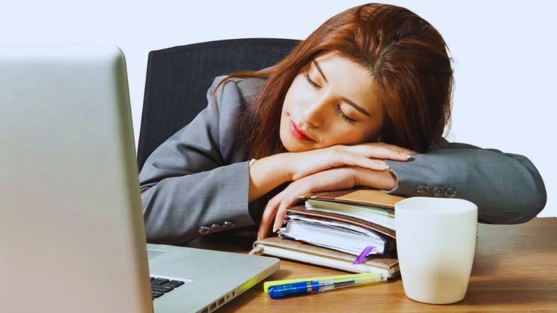 Giấc ngủ trưa ngắn giúp cải thiện khả năng tập trung. Ảnh: Internet