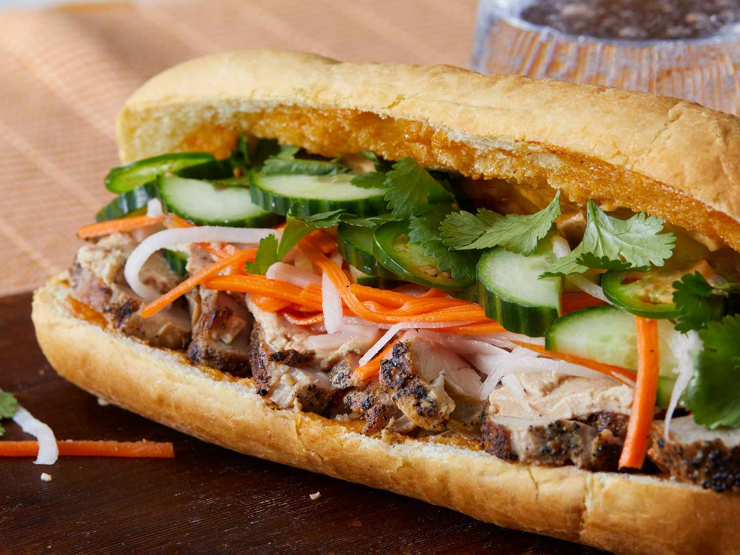 Bánh mì – “sandwich Việt Nam”. Ảnh: Internet